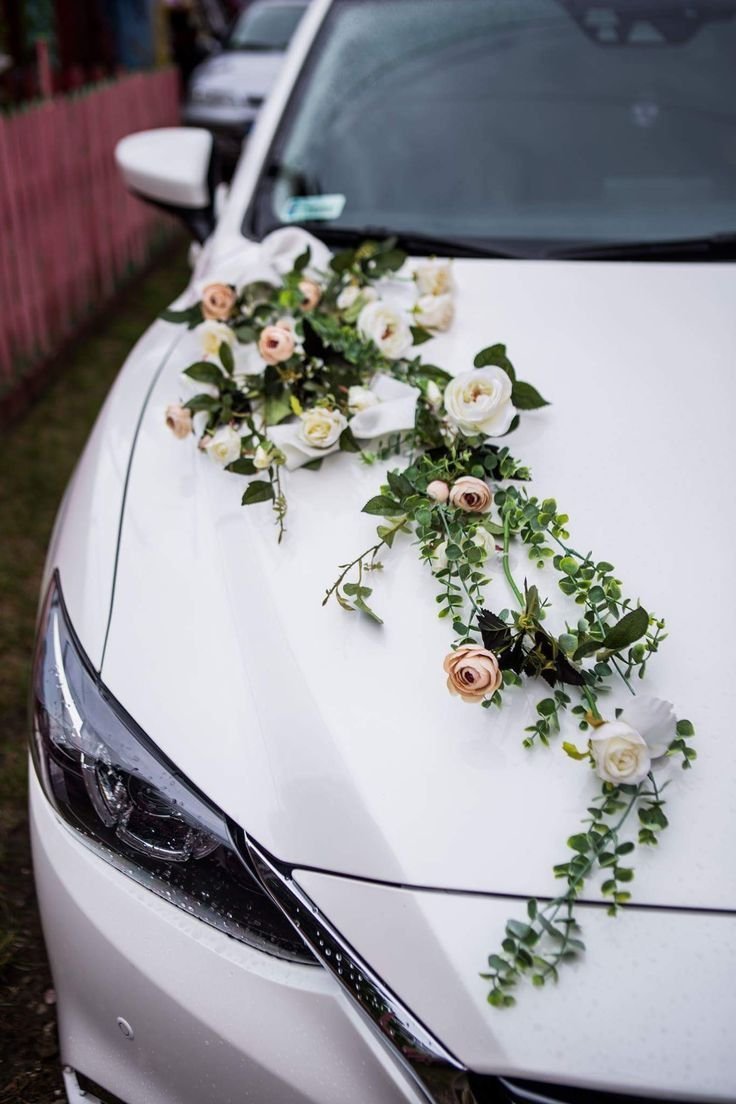 Bridal car Flower Arrangement
