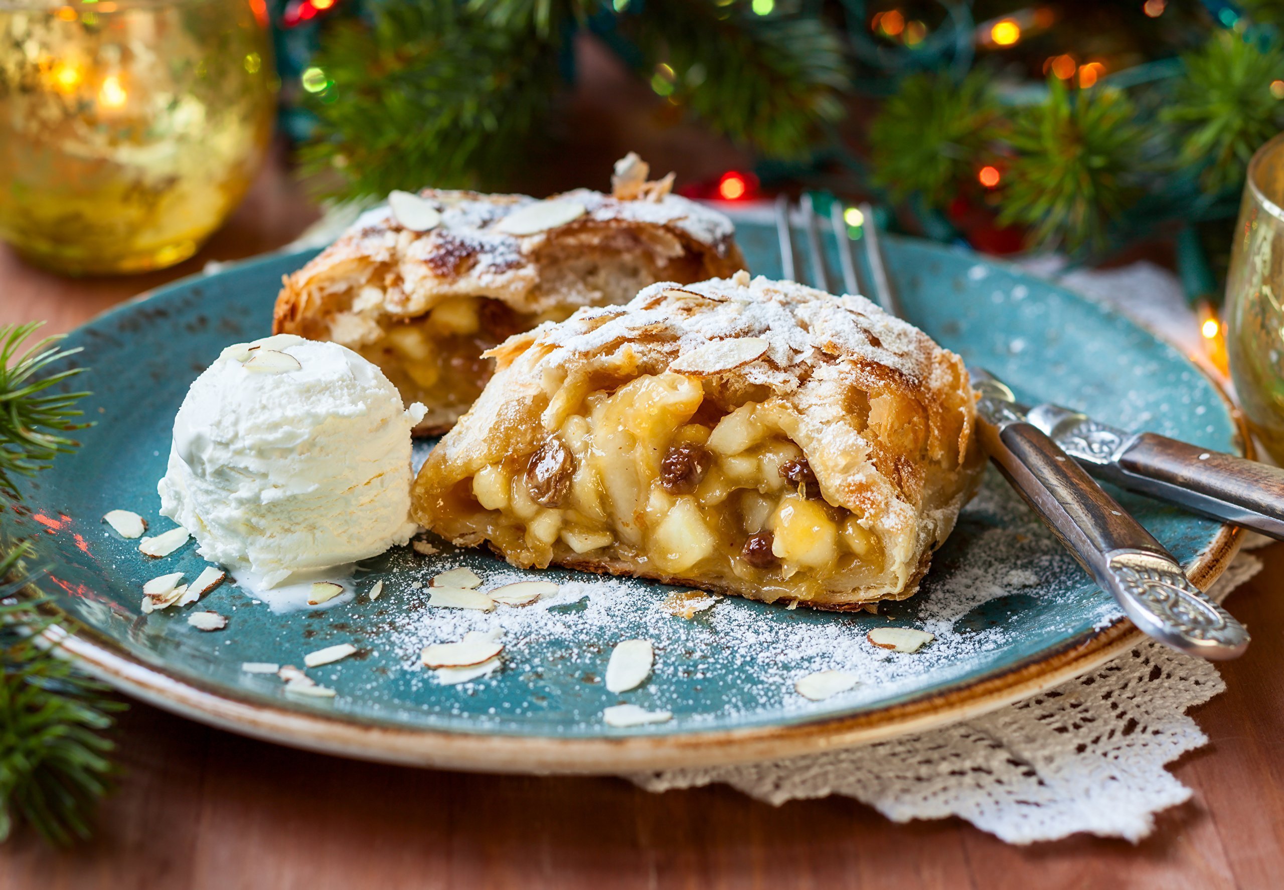 Christmas Apple pie Decor