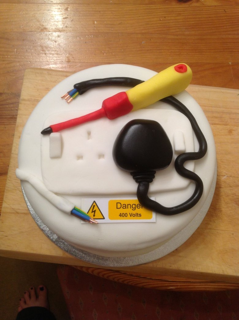 Торт для электрика
