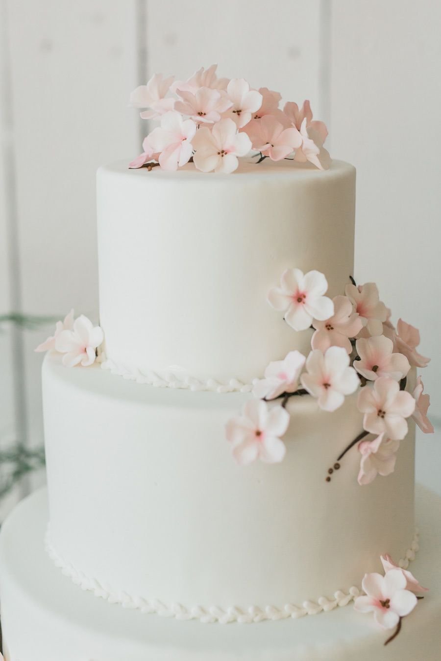 Свадебный торт с инициалами