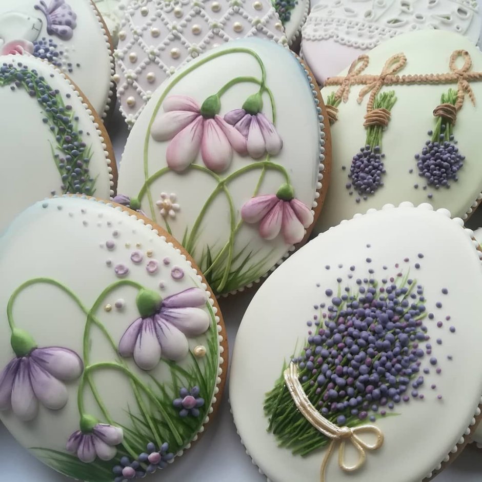 Easter Королевский