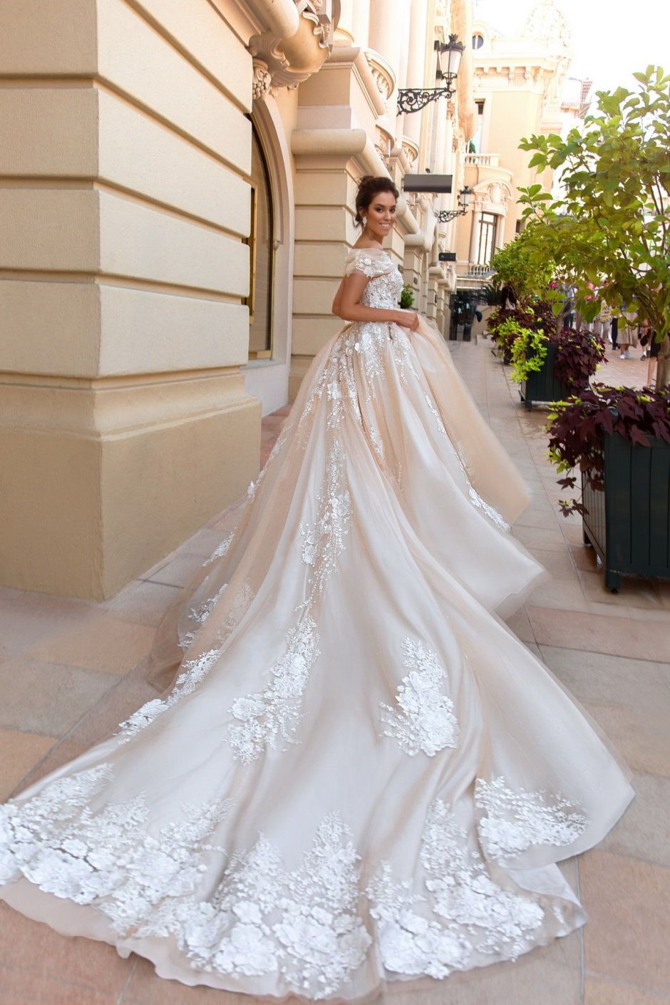 Crystal Design Haute Couture 2017
