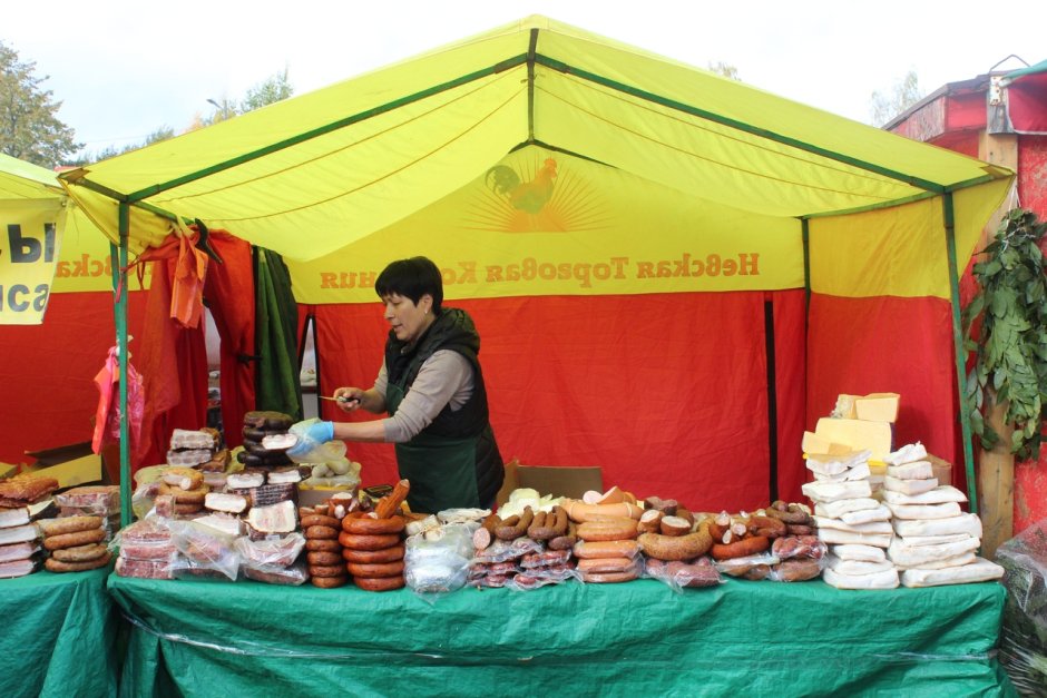 Украшение палатки на ярмарку