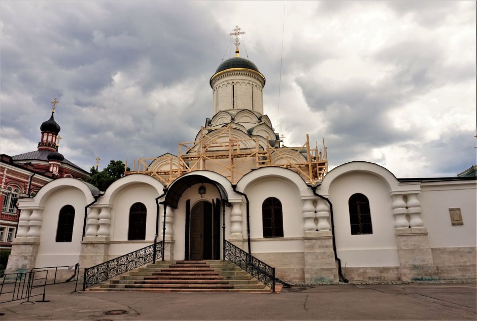 Собор Рождественского монастыря в Москве