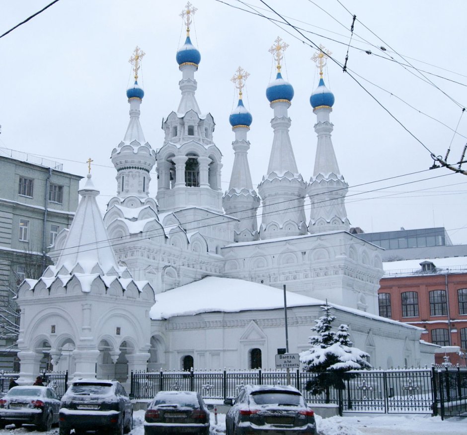 Церковь Рождества Богородицы в Путинках внутри