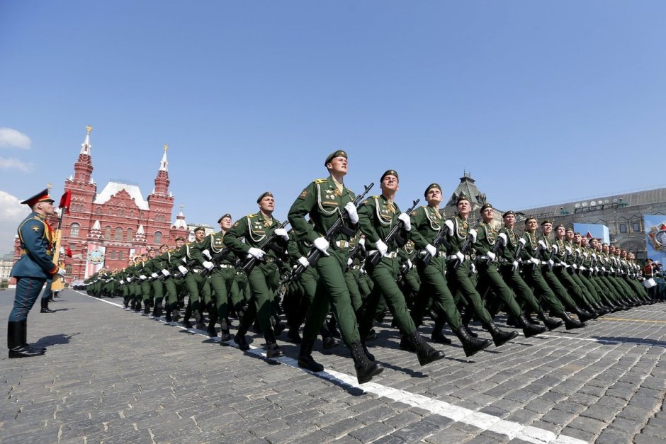 Парад Победы на красной площади 2015