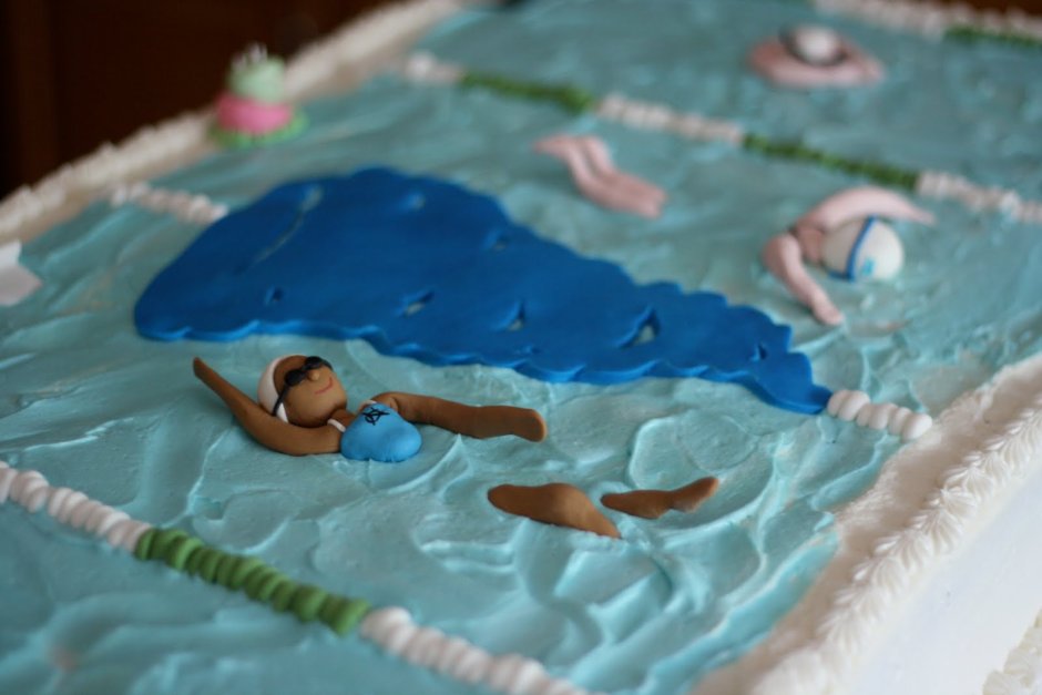 Торт бассейн для девочки