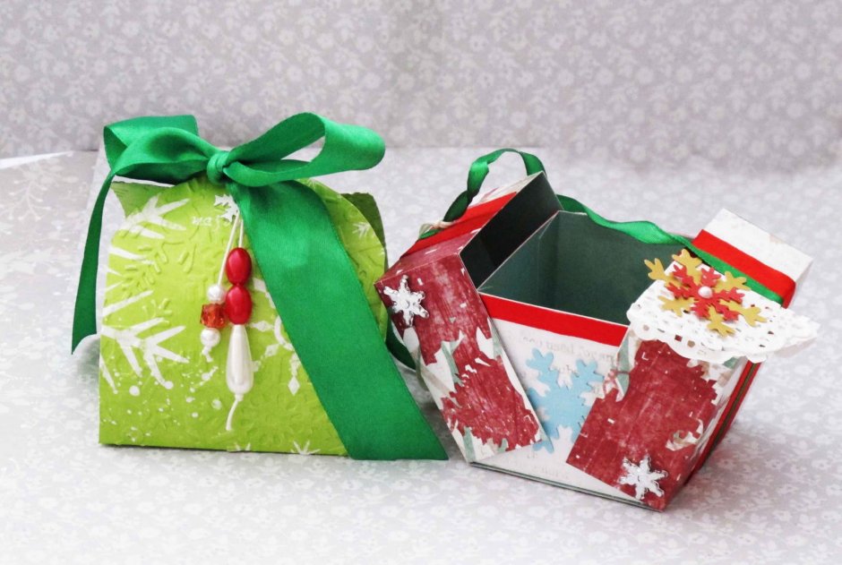 Упаковка для новогодних подарков детям