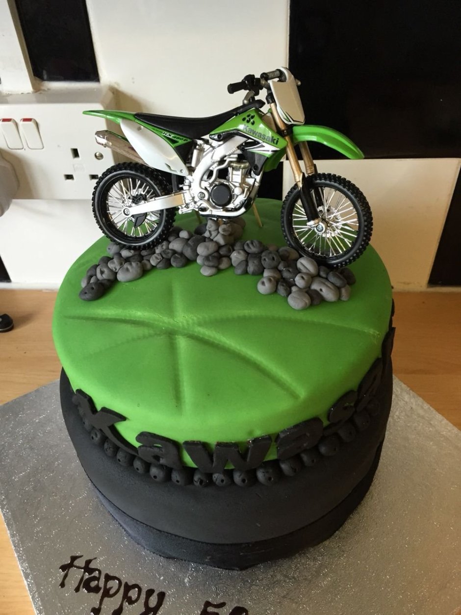 Торт для любителя мотоциклов