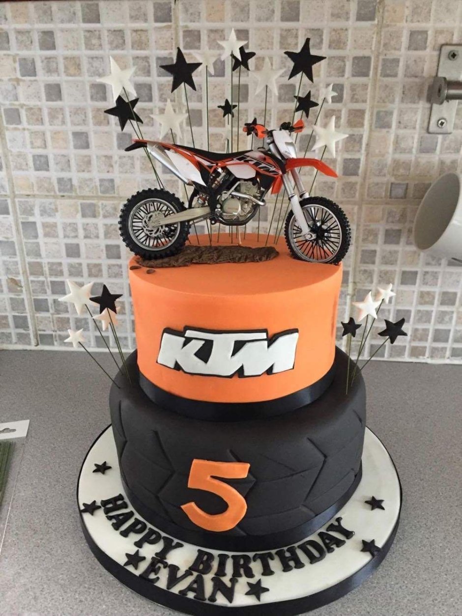 Торт в стиле мотоцикла