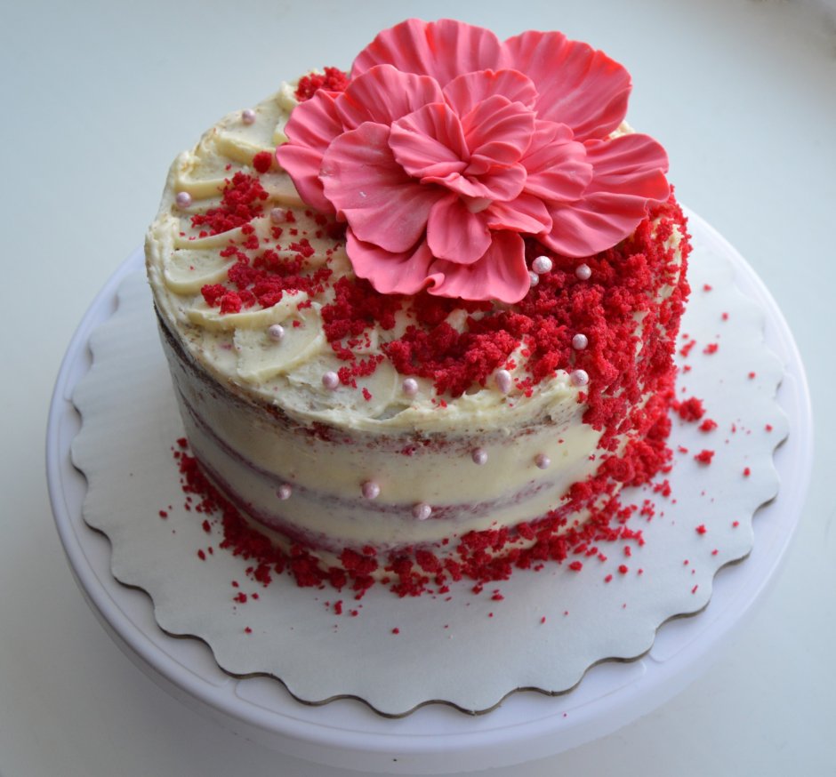 Торт красный бархат декор для мамы