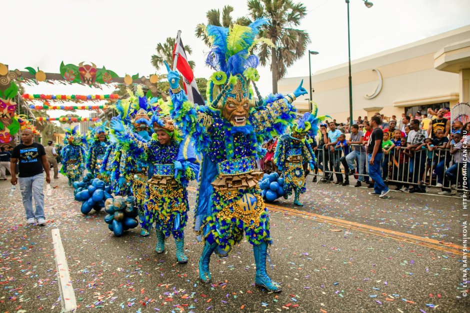 Красочный карнавал