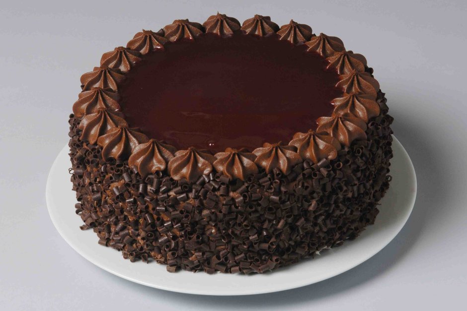 Шоколадный торт Сникерс