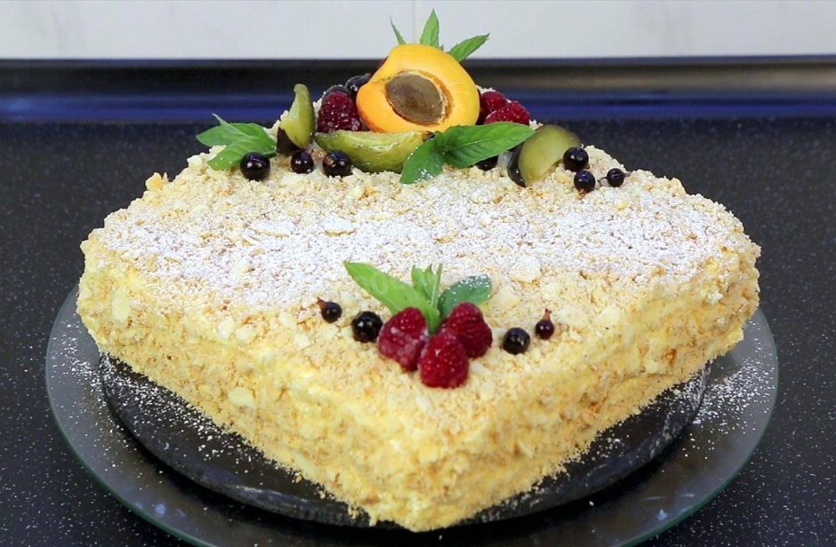 Украшение торта Наполеон