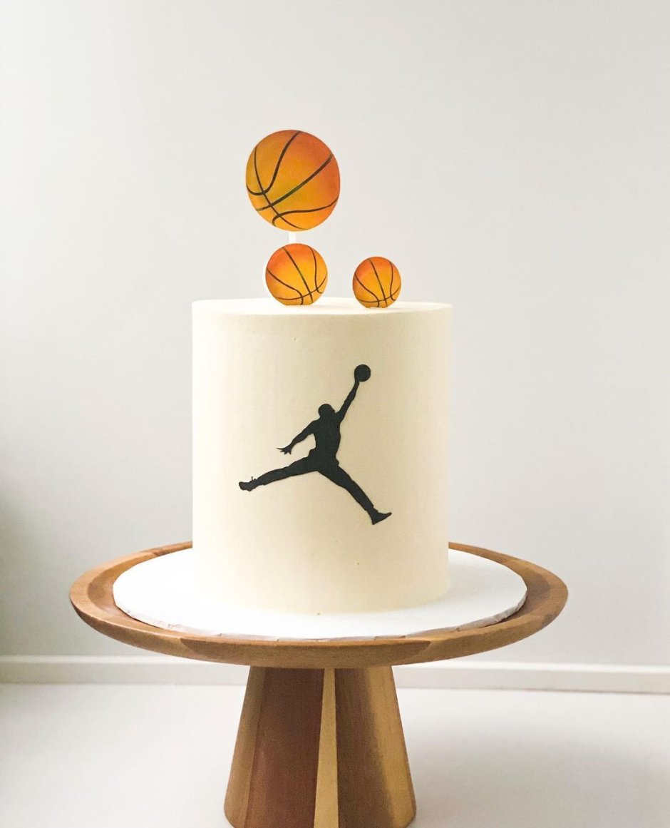Торт баскетбольный Леброн