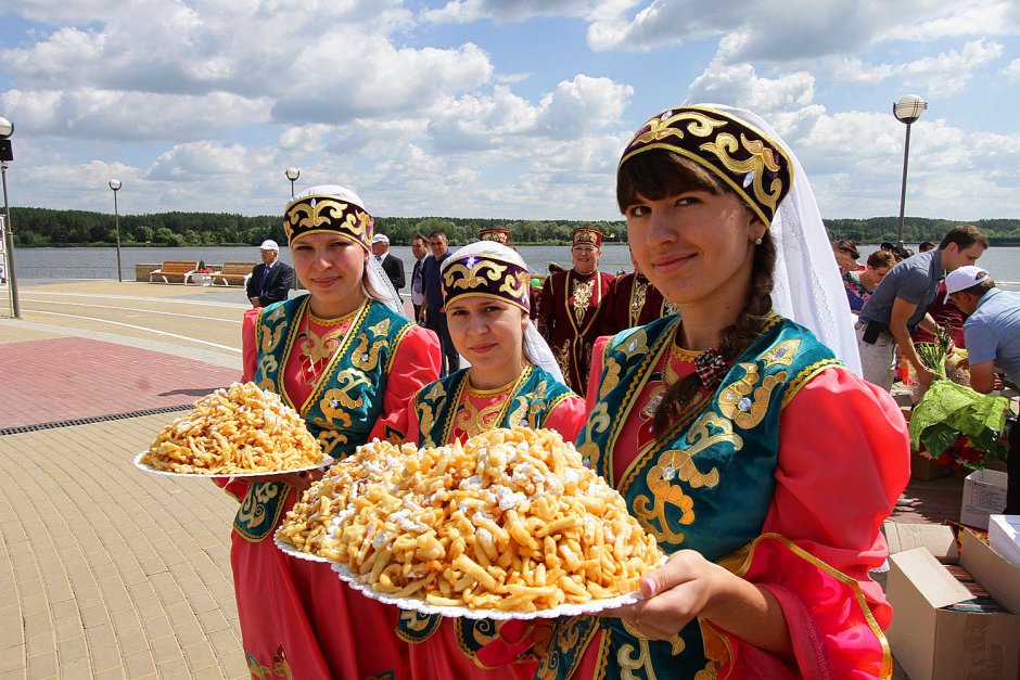 Традиции в Казани Сабантуй