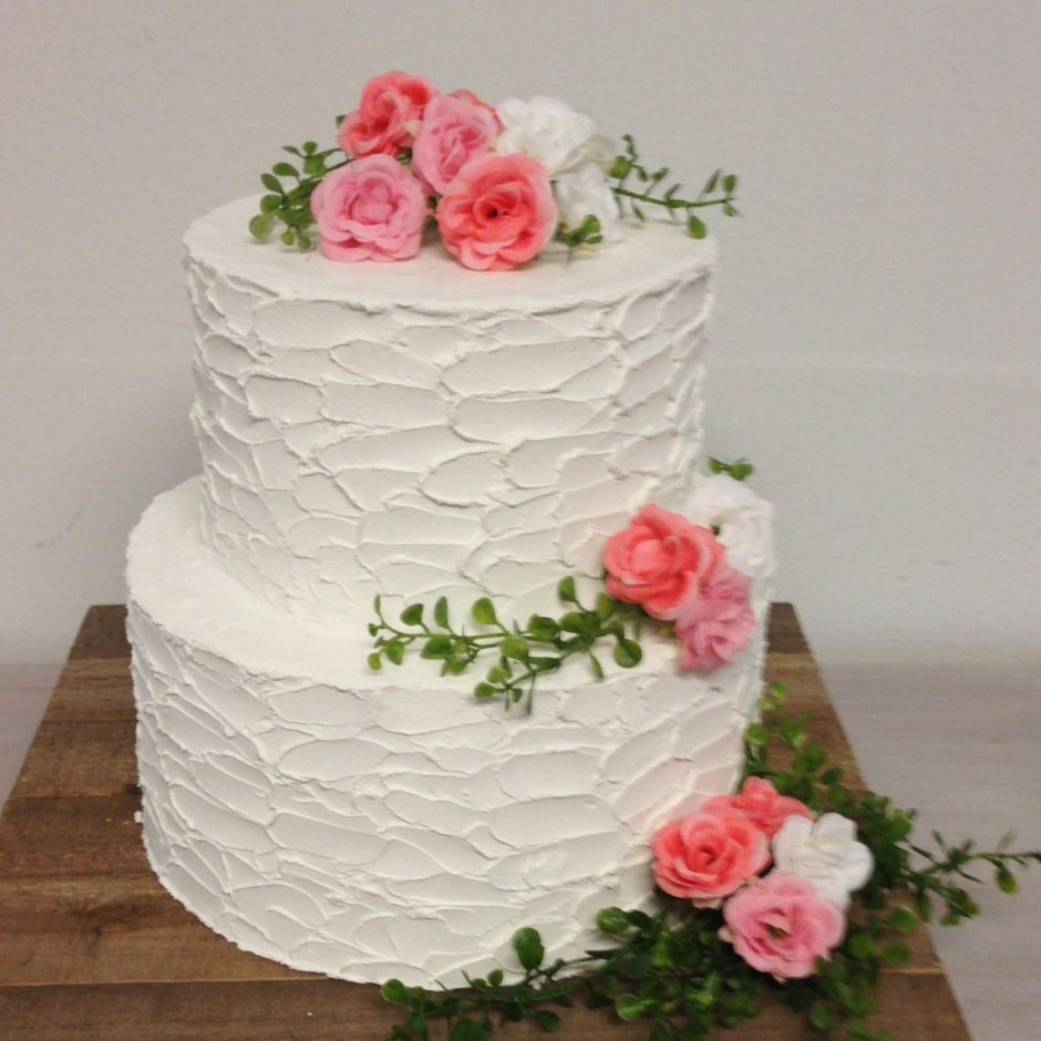 Одноярусный квадратный свадебный торт