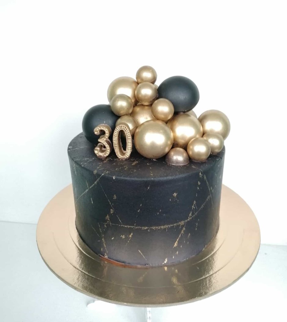 Мужской торт с шоколадными шарами