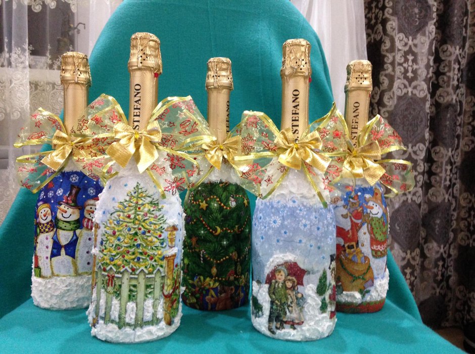 Новогодний декор бутылки шампанского