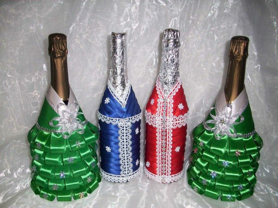 Украшение шампанского на новый год лентами