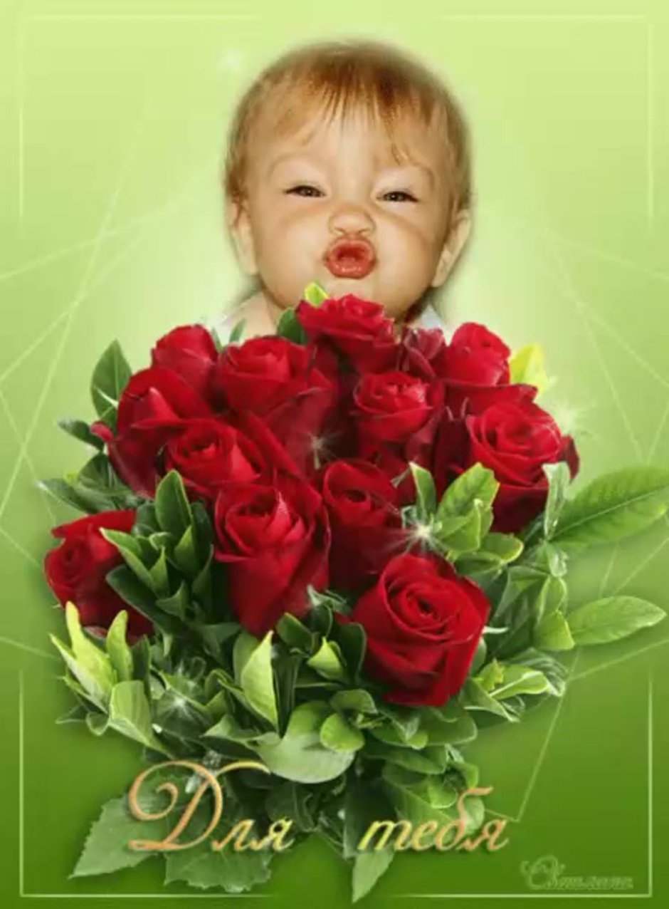 Маленькая девочка с розами