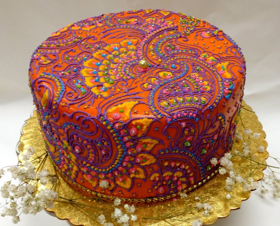 Торт в индийском стиле