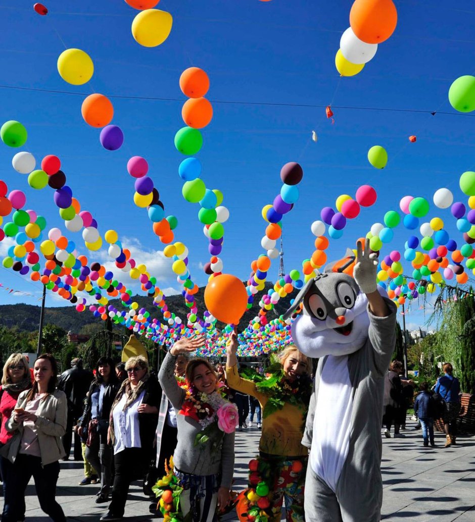Городского праздника шарами