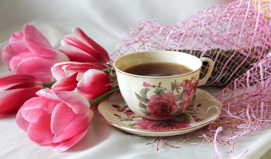 С добрым утром чай и цветы