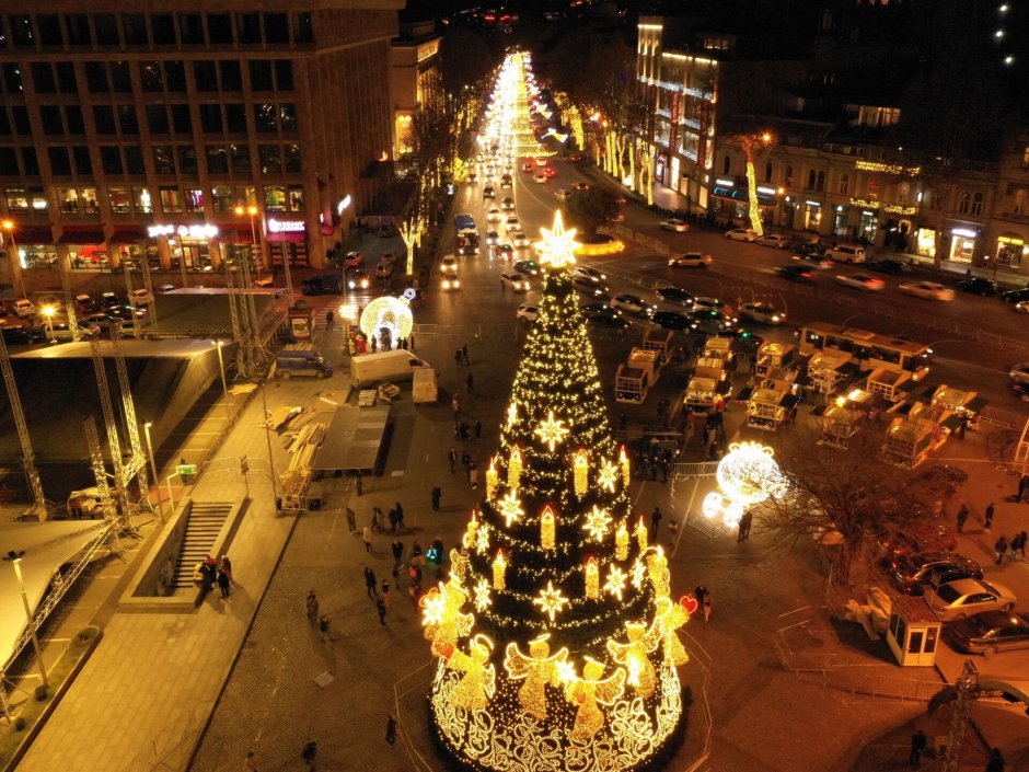 Рождественская ярмарка в Тбилиси