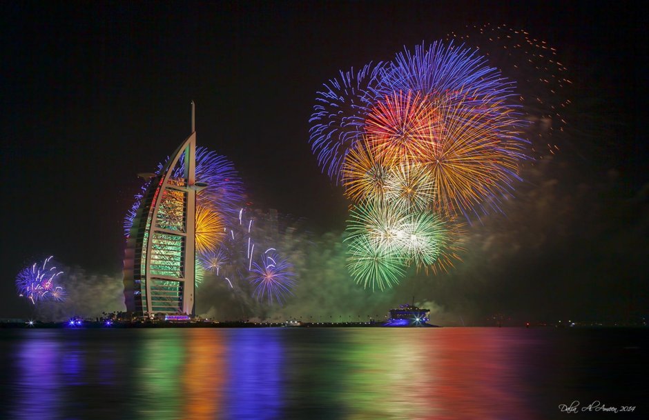 Новогодний салют в Дубае