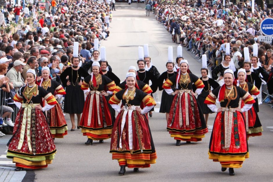 Фестиваль кельтской культуры в Бретани