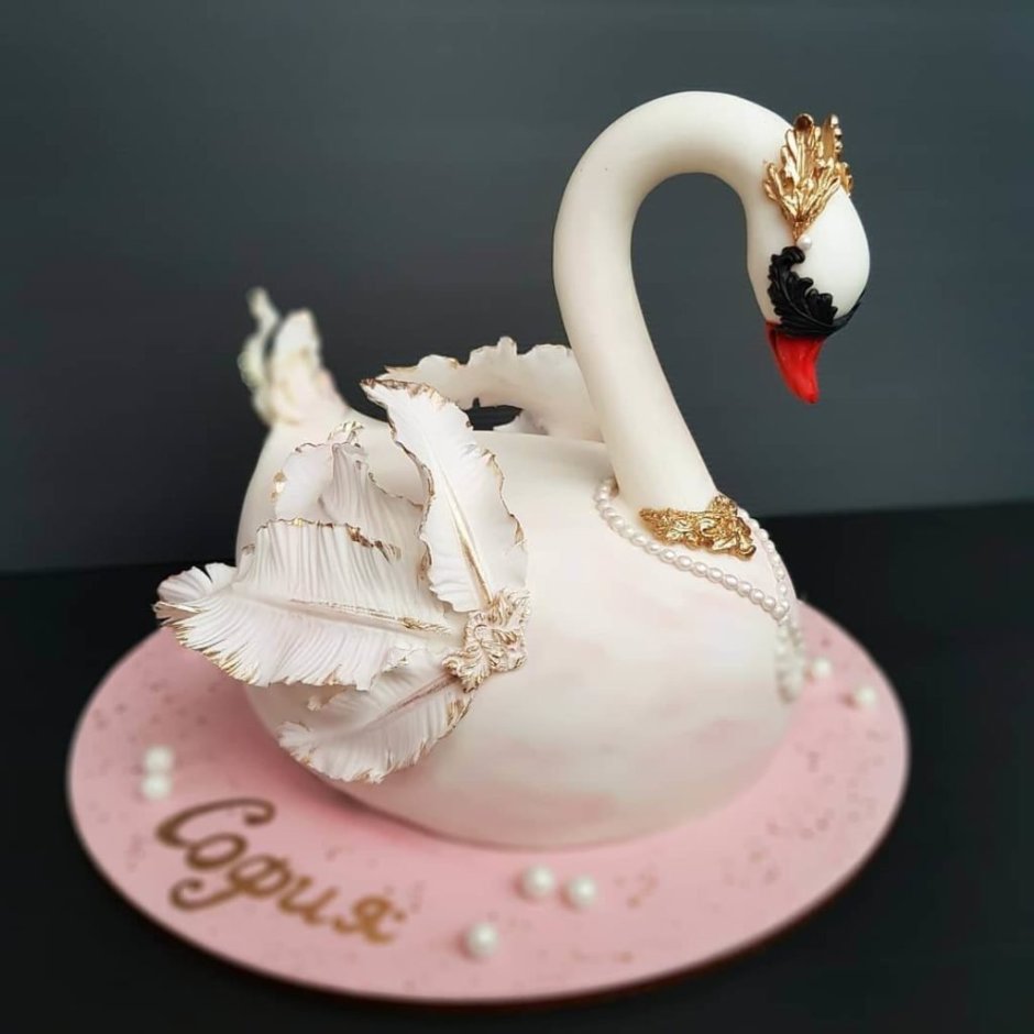 Торт с лебедями на годовщину свадьбы