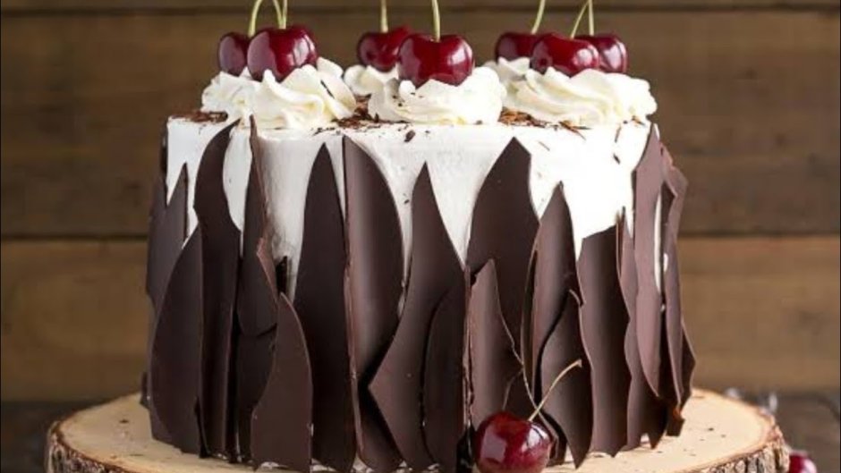 Торт шоколадно малиновый трюфель