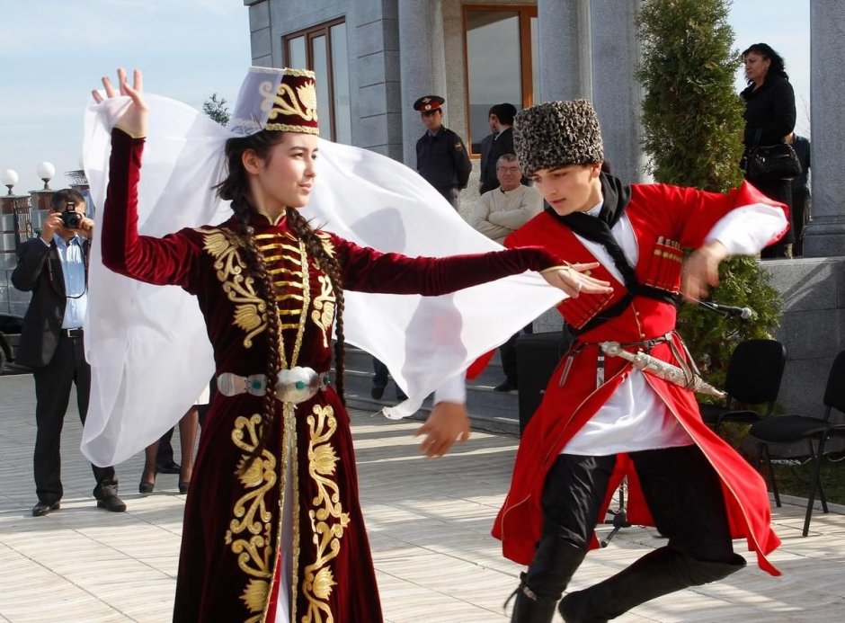Национальный костюм Кавказа осетины