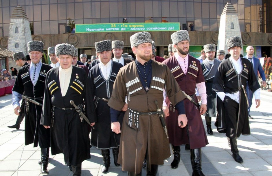 Одежда чеченцев