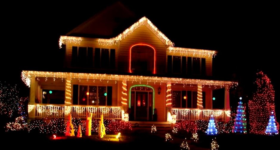 Новогоднее освещение домов в Америке