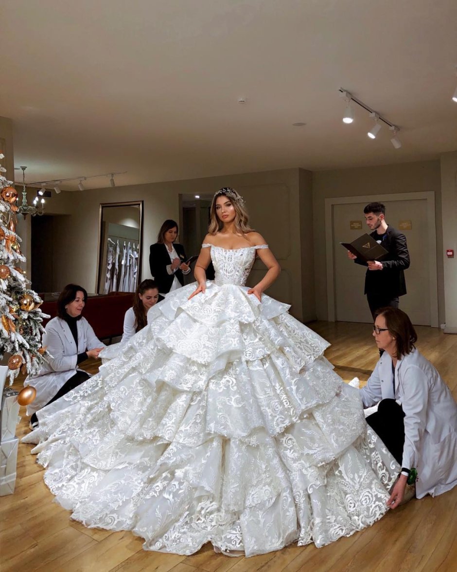 Ким золсиак свадебное платье