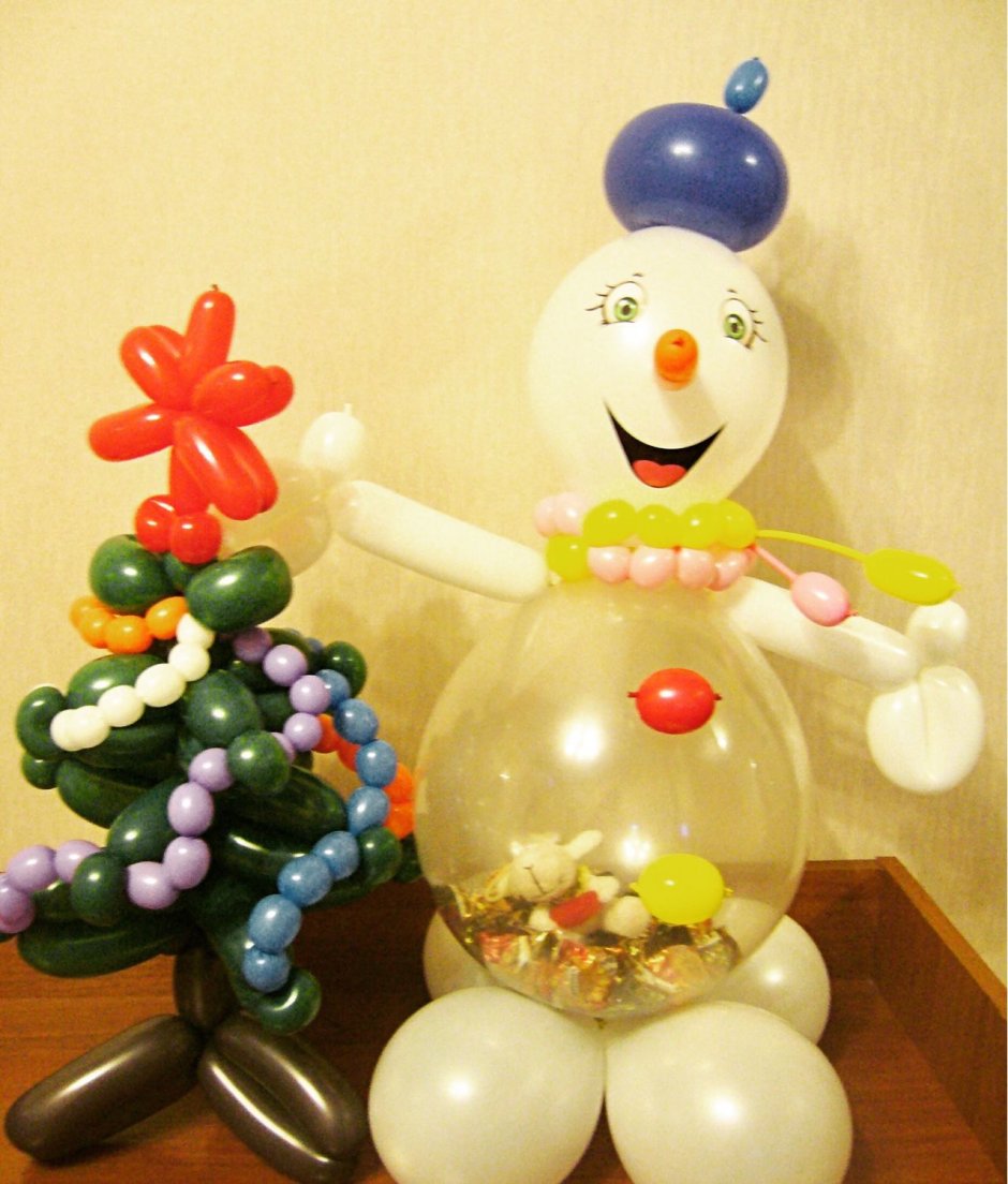 Елочные игрушки из воздушных шаров