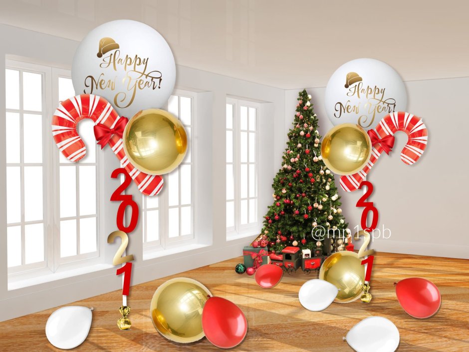Новогоднее украшение шарами