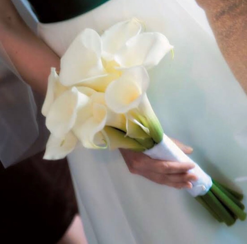 Свадебный букет из калл для невесты