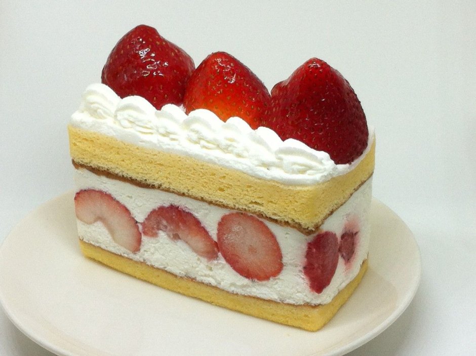 Японские Десерты клубничный тортик