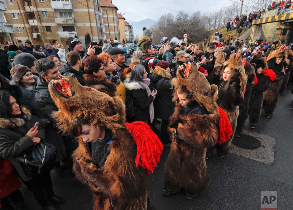Новогодние традиции в Румынии