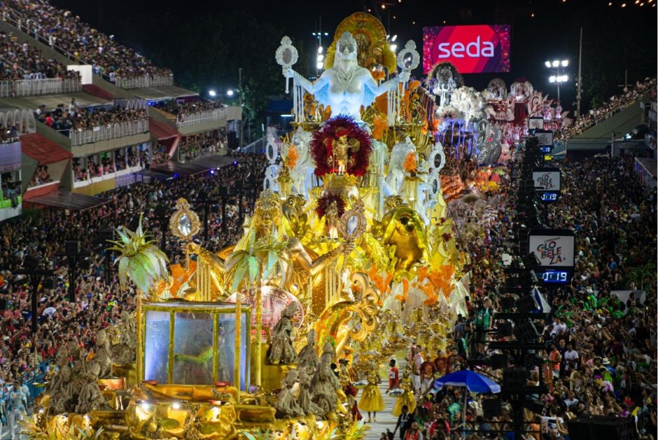 Карнавал в Рио-де-Жанейро 2021 фото