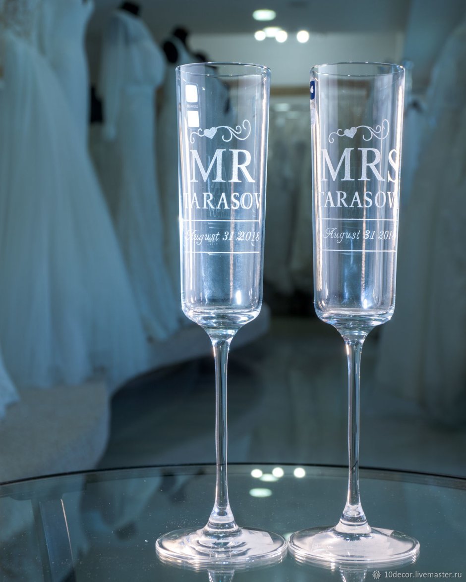 Свадебные бокалы Mr и Mrs