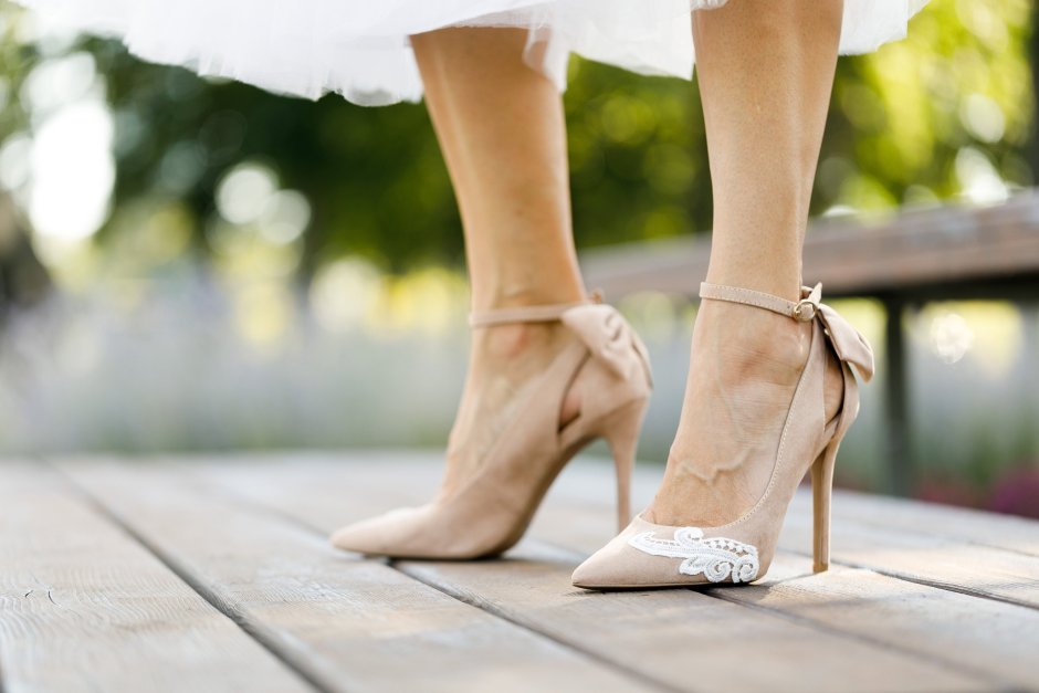 Свадебные туфли бежевые
