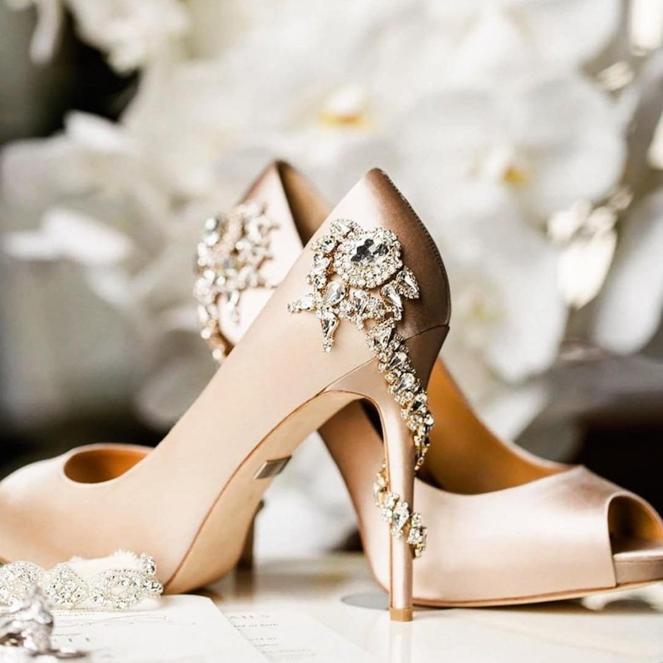 Свадебные туфли пудровые