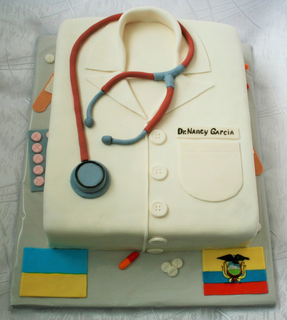 Медсестричка на торт