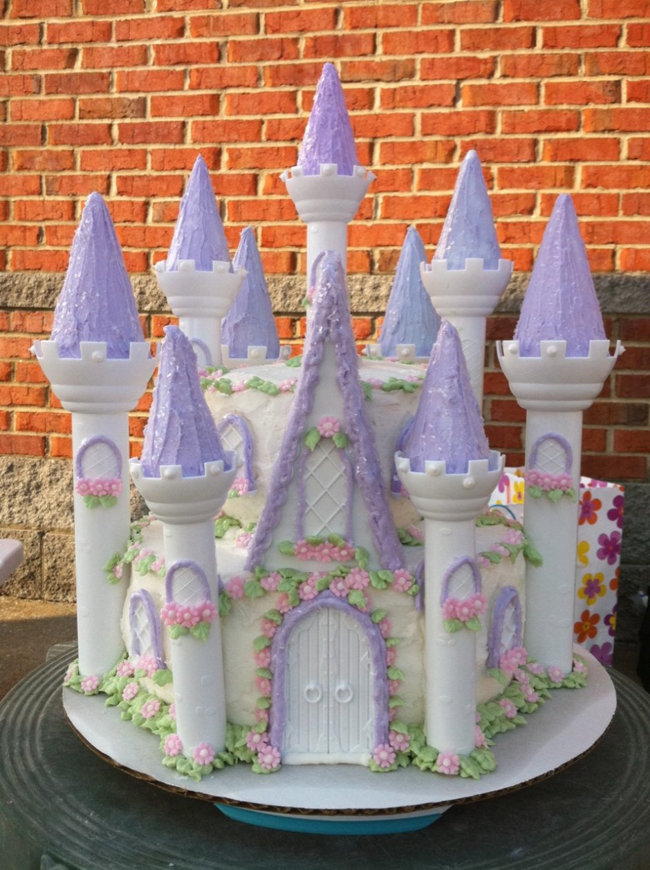 Торт принцессы Диснея замок корона