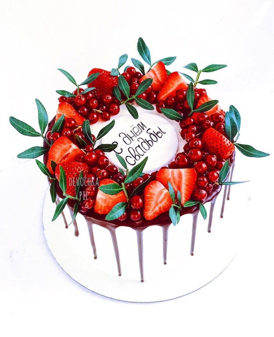 Декор торта ягодный венок
