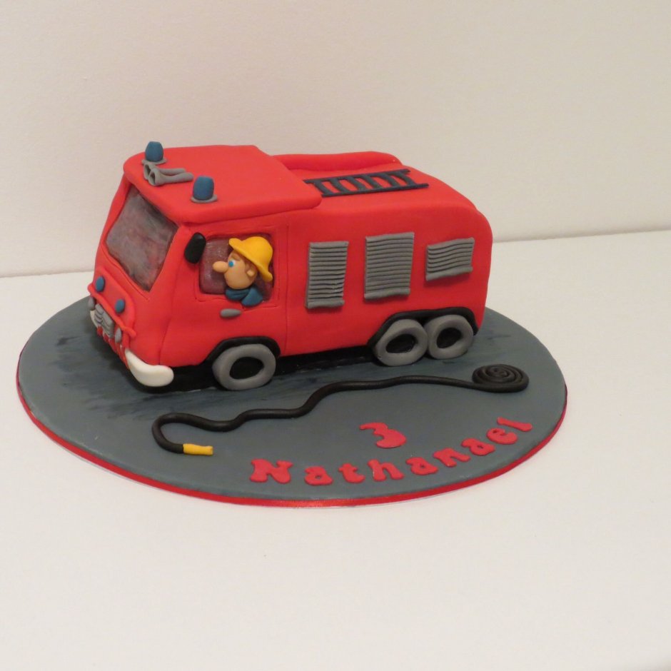 Торт с пожарной машиной для мальчика на 3 года